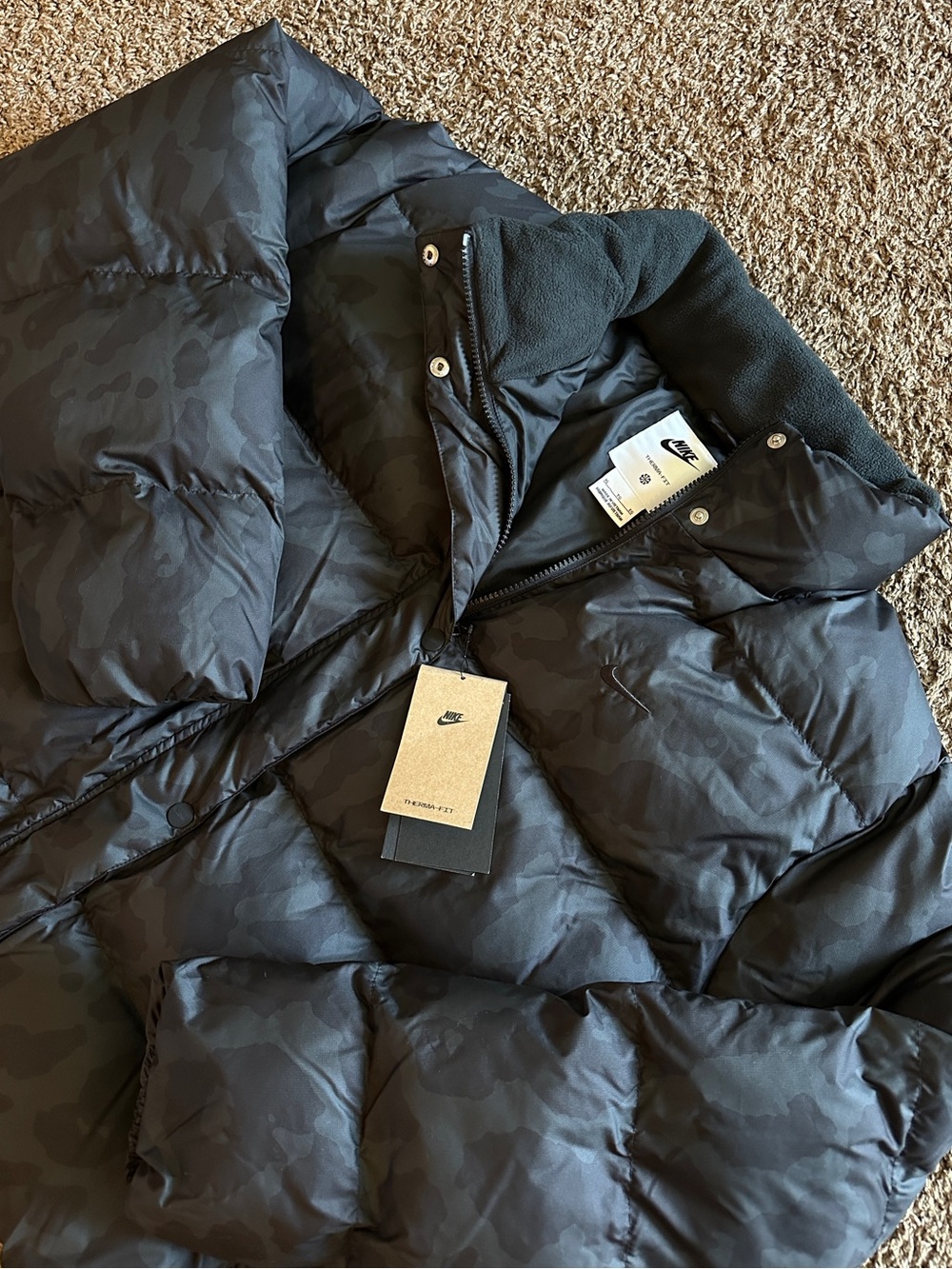 NWT Nike Sportswear ThermaFIT Heavyweight Puffer Jacket Black Leopard-Women’s XL